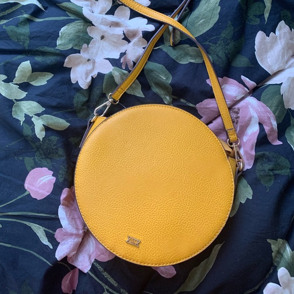 Collection XIIX Handbags - 💛 Yellow Crossbody Purse ☀️